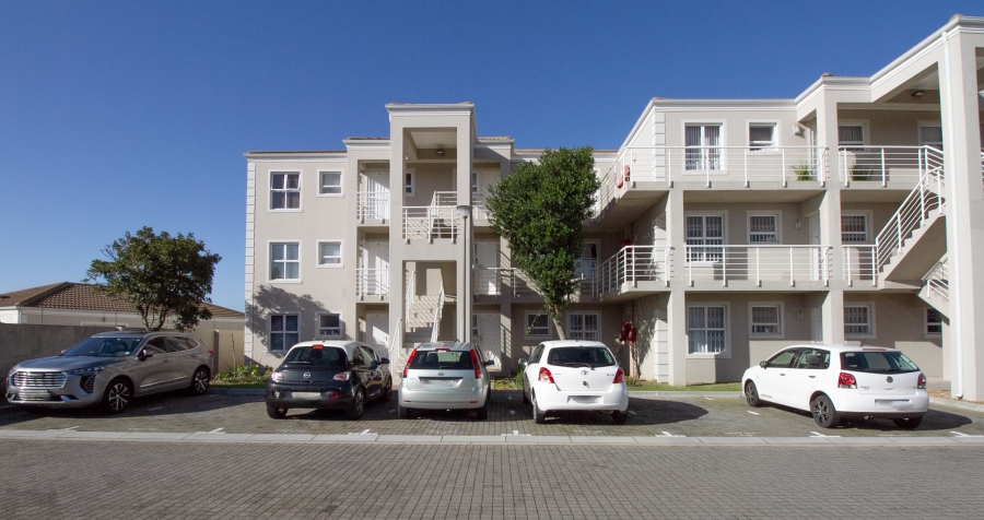 2 Bedroom Property for Sale in Melkbosstrand Central Western Cape